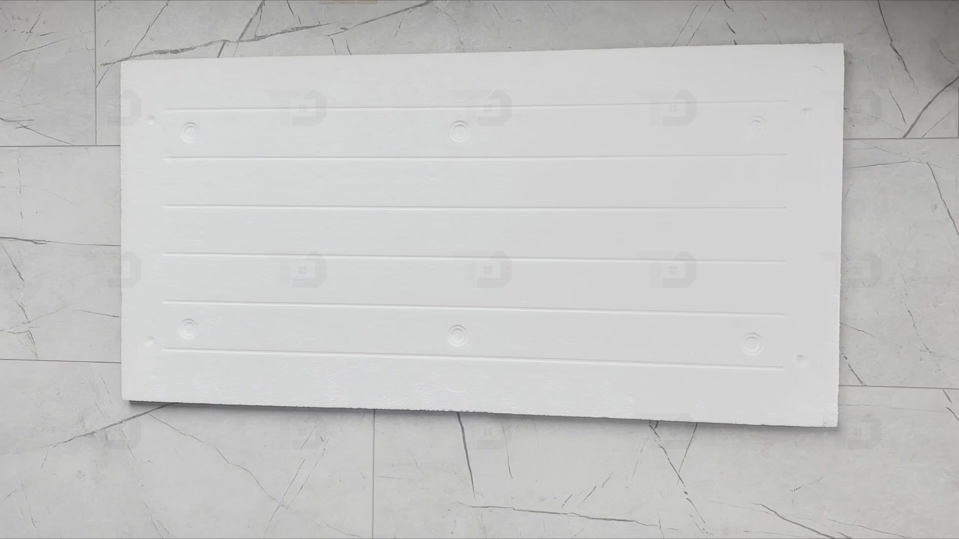 Load video: installation of thermo-decorative 3D wall panels with polyurethane foam Titan